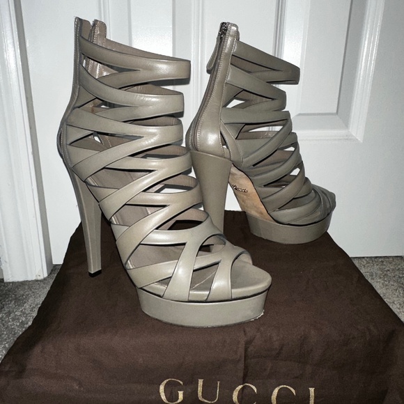 Gucci Lifford Leather Platform Heels - Picture 1 of 6